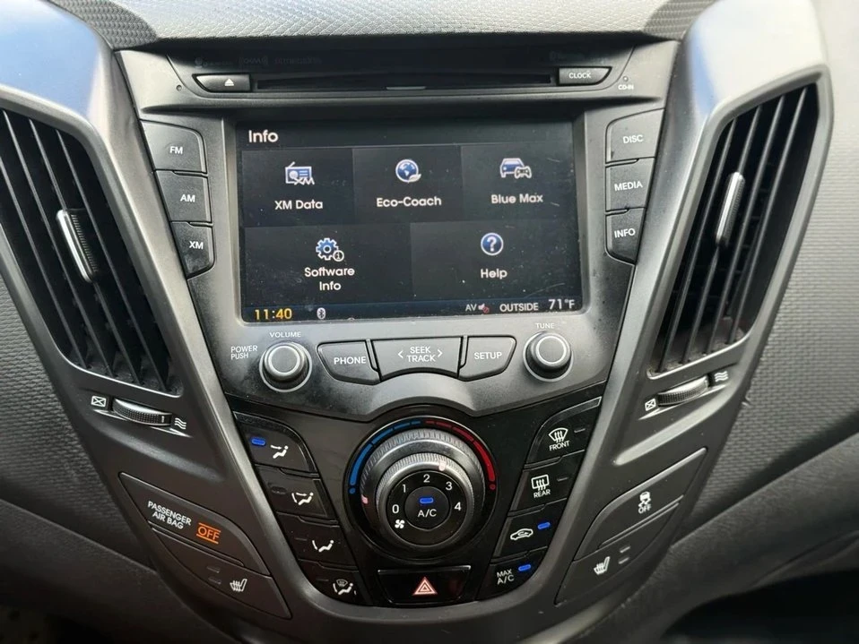 2016 Hyundai Veloster - Image 18 of 20