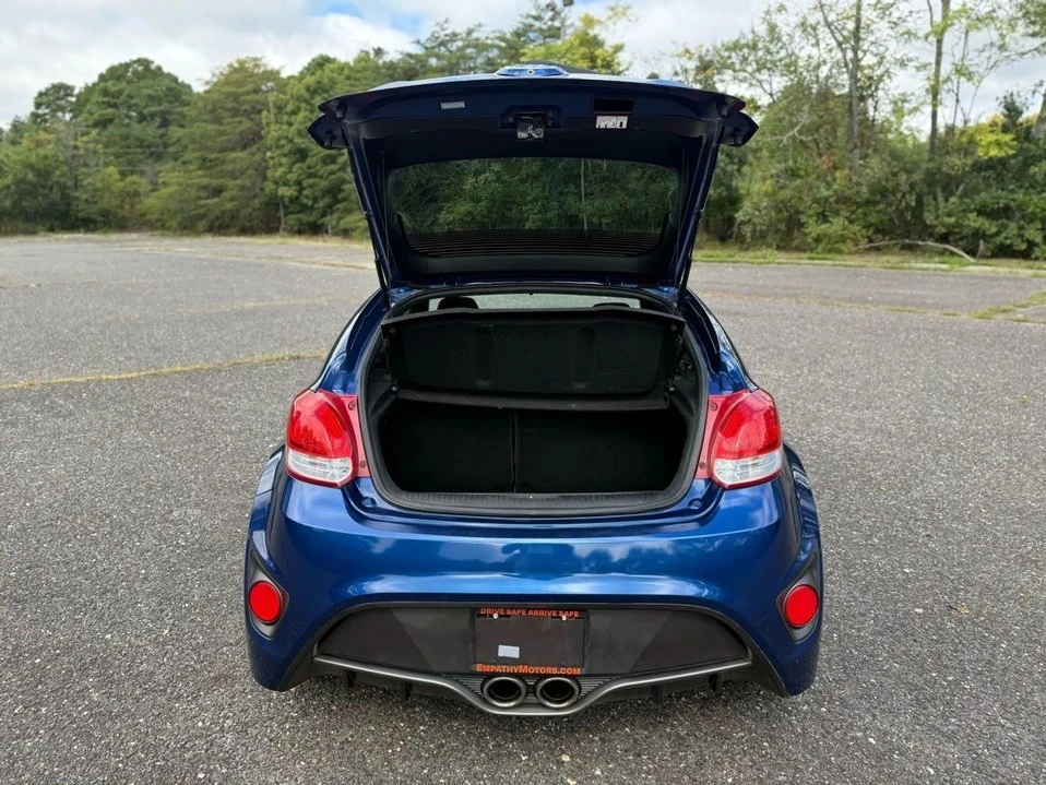 2016 Hyundai Veloster - Image 16 of 20