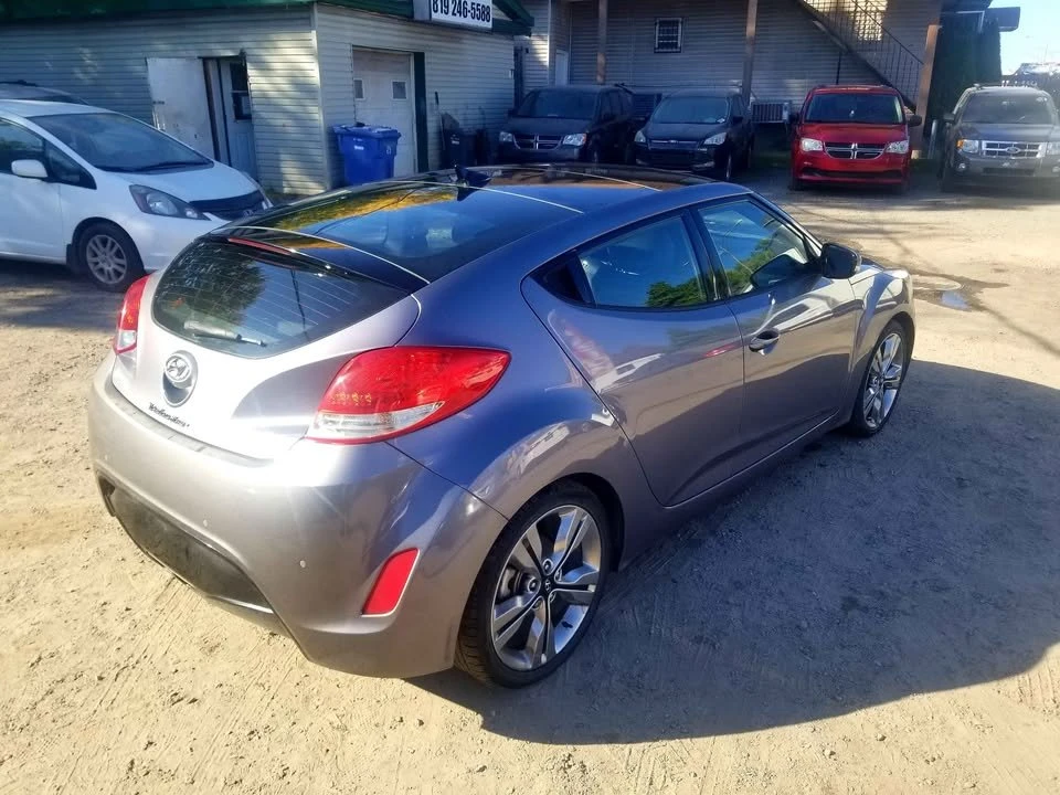 2016 Hyundai Veloster - Image 4 of 11