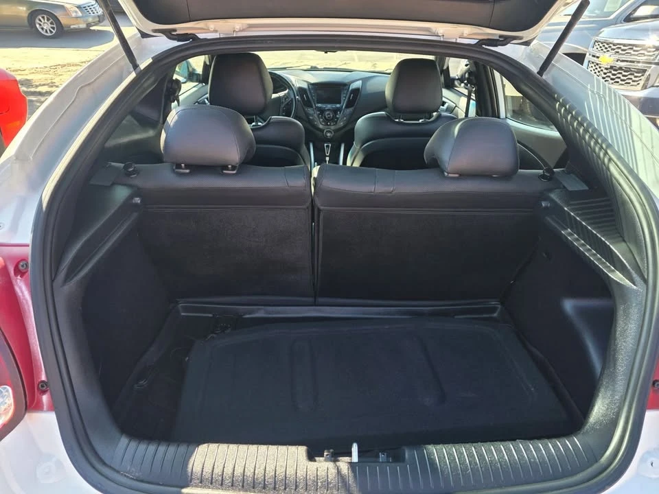 2016 Hyundai Veloster - Image 16 of 16