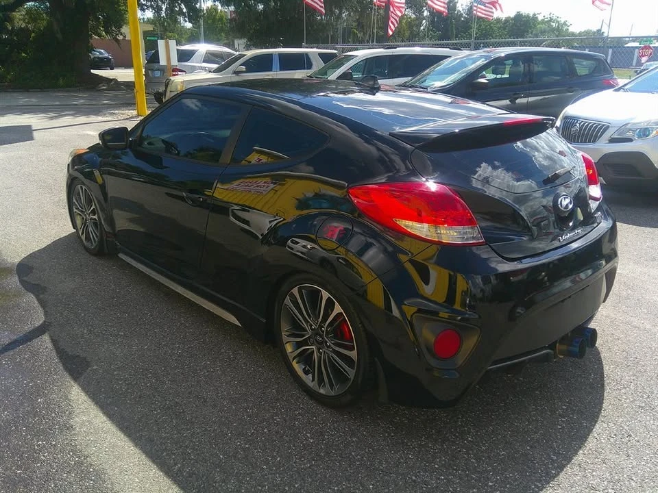 2016 Hyundai Veloster - Image 6 of 15