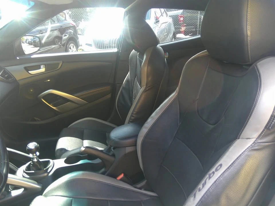 2016 Hyundai Veloster - Image 12 of 15