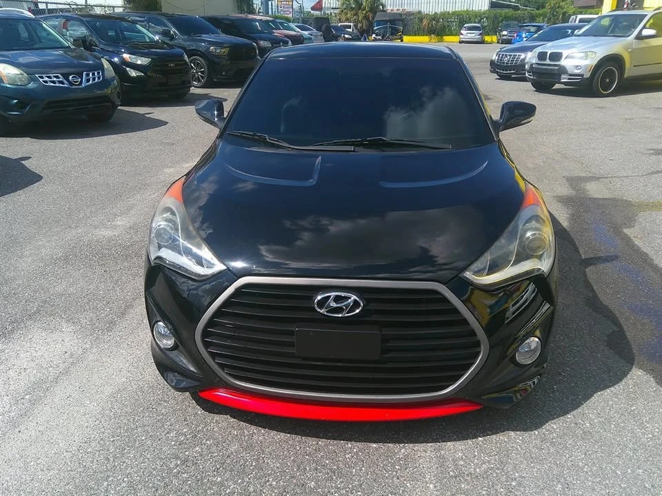 2016 Hyundai Veloster - Image 9 of 15
