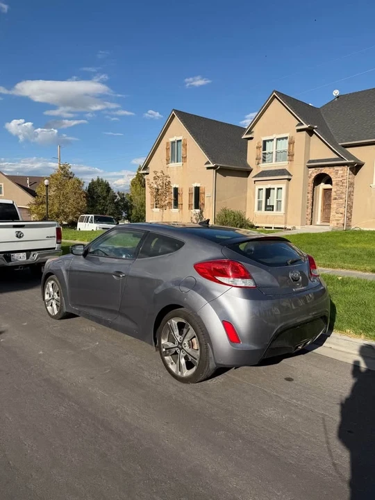 2016 Hyundai Veloster - Image 3 of 10