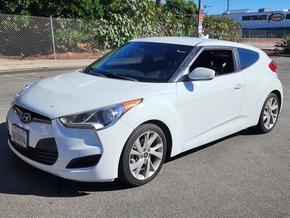 2016 Hyundai Veloster - Image 3 of 11
