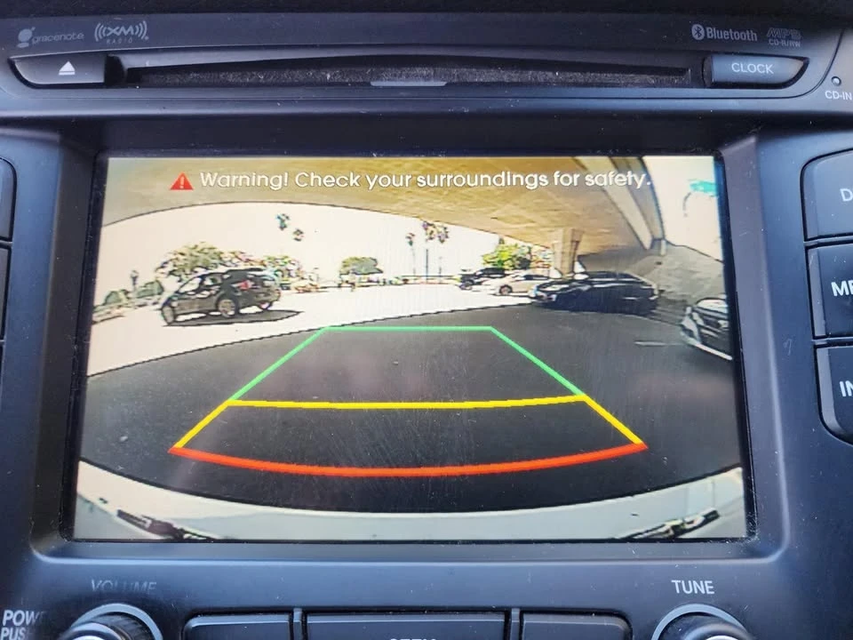 2016 Hyundai Veloster - Image 10 of 11