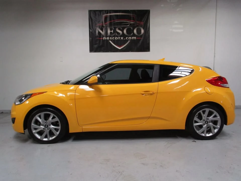 2016 Hyundai Veloster - Image 3 of 20