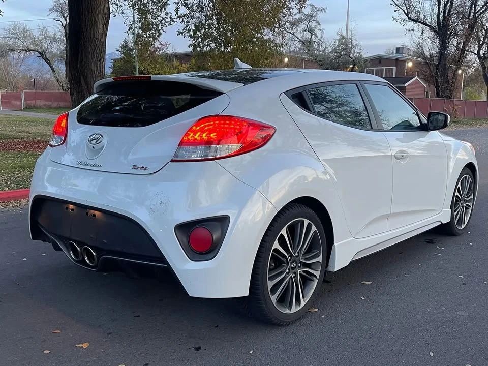 2016 Hyundai Veloster - Image 6 of 19
