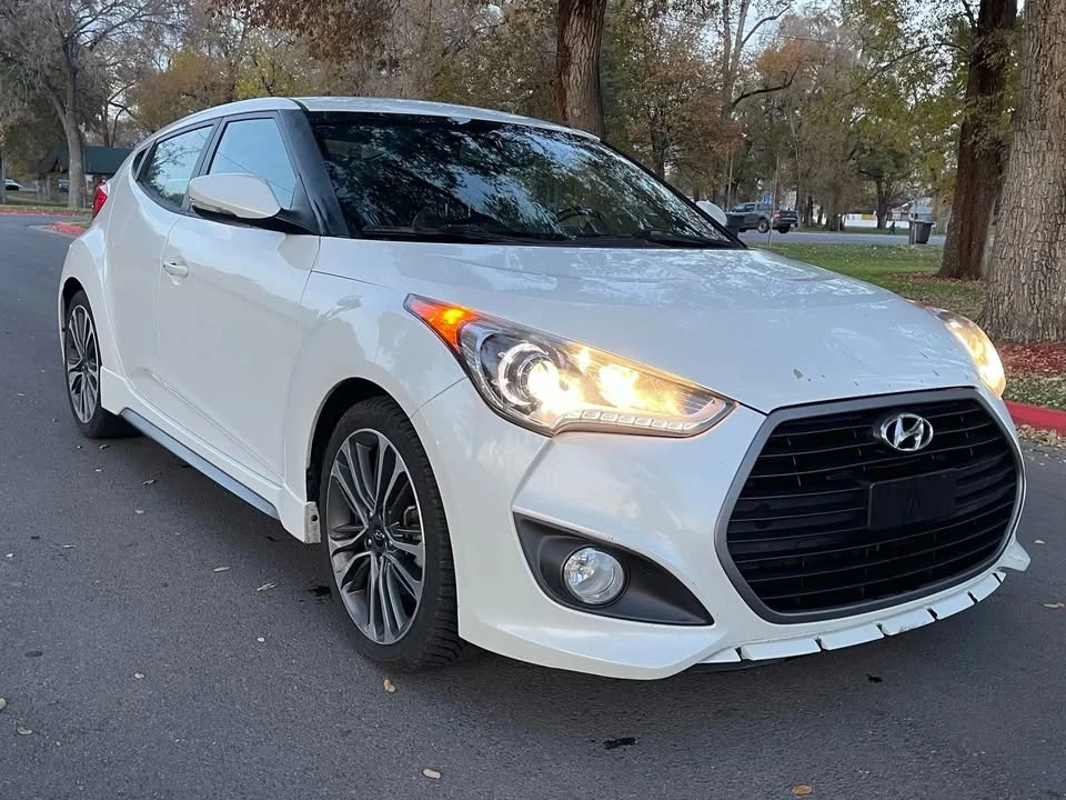 2016 Hyundai Veloster - Image 4 of 19