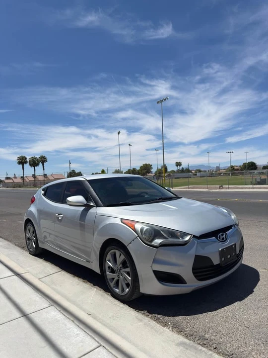 2016 Hyundai Veloster - Image 6 of 7