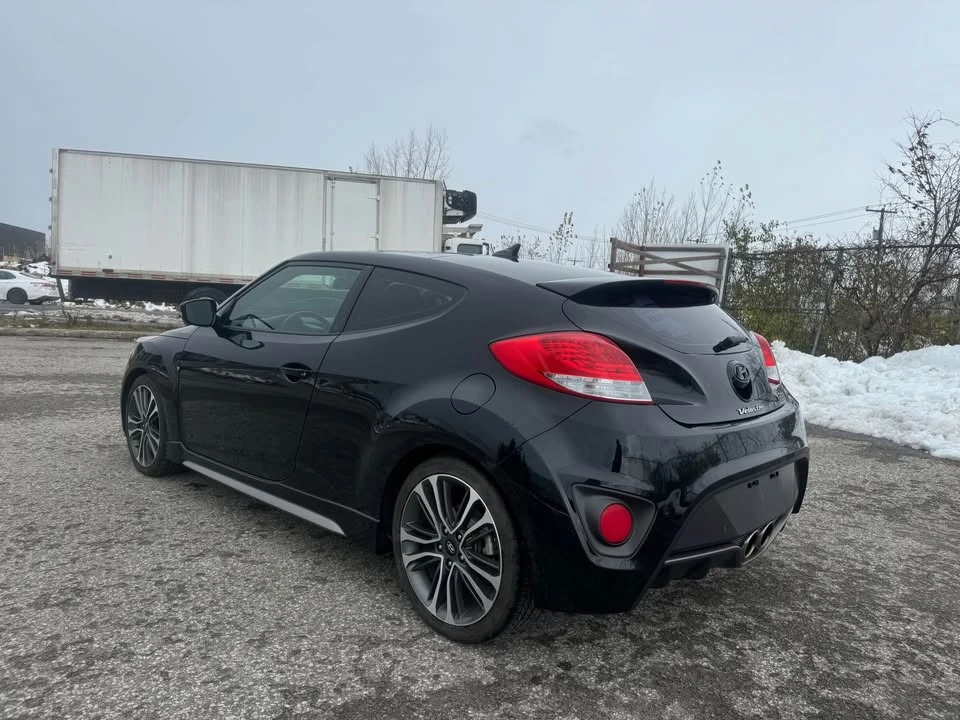 2016 Hyundai Veloster - Image 7 of 16