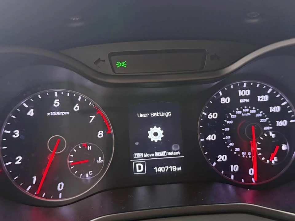 2016 Hyundai Veloster - Image 2 of 9