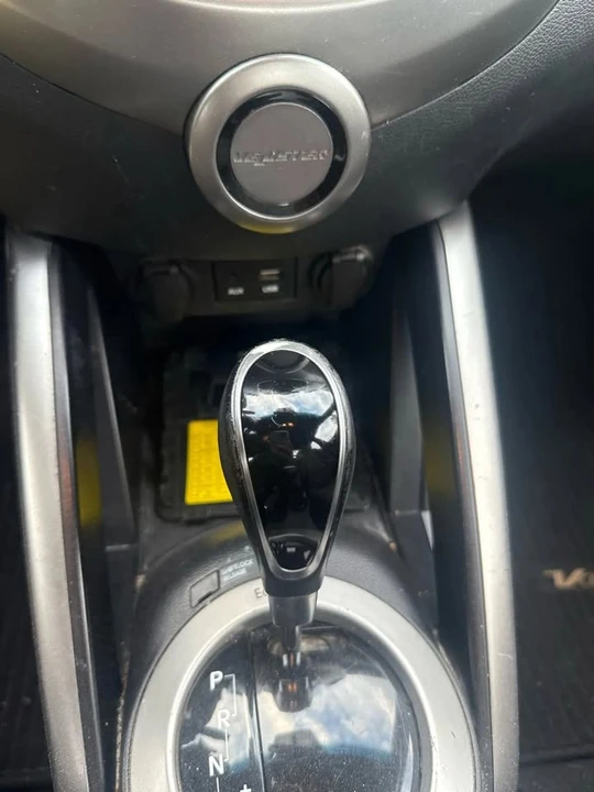 2016 Hyundai Veloster - Image 11 of 20