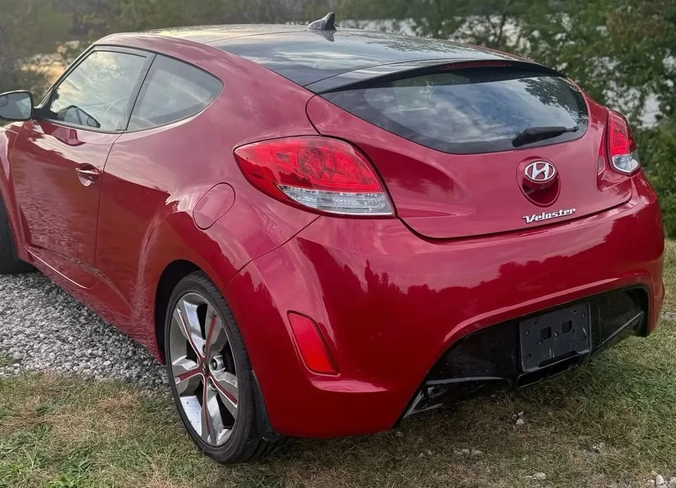 2016 Hyundai Veloster - Image 5 of 20