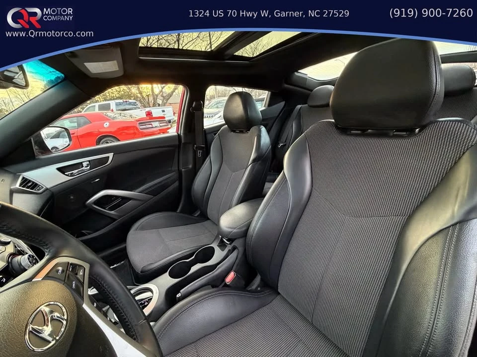 2016 Hyundai Veloster - Image 10 of 20