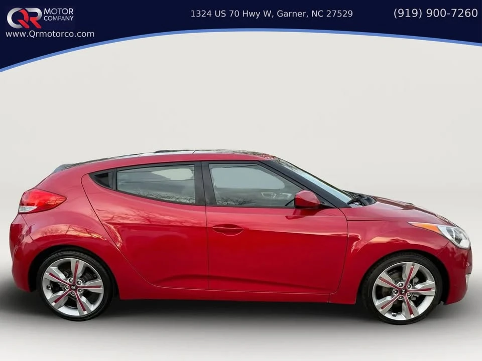 2016 Hyundai Veloster - Image 2 of 20