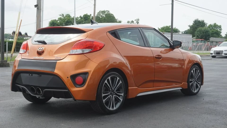 2016 Hyundai Veloster - Image 5 of 20