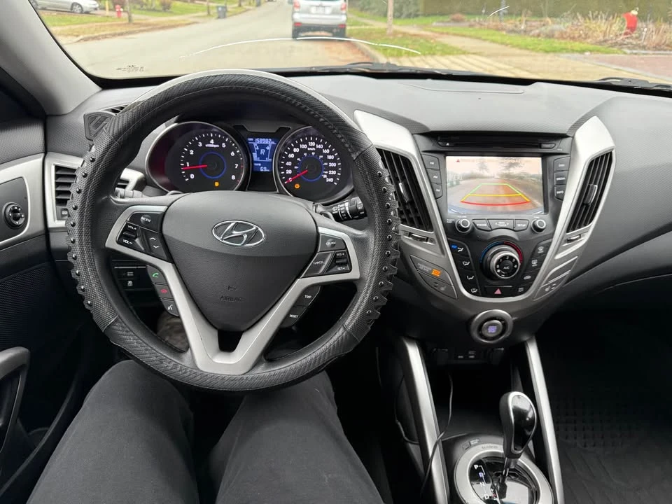 2016 Hyundai Veloster - Image 11 of 11