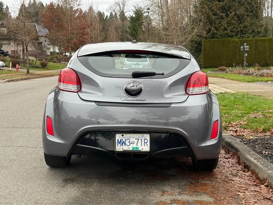 2016 Hyundai Veloster - Image 5 of 11