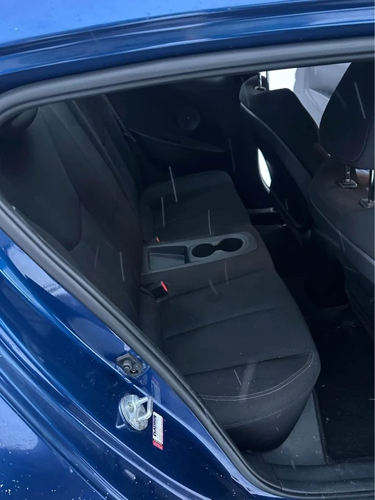 2016 Hyundai Veloster - Image 7 of 9