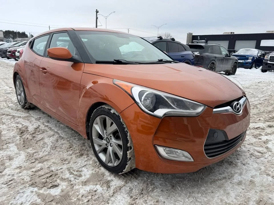 2016 Hyundai Veloster - Image 2 of 19