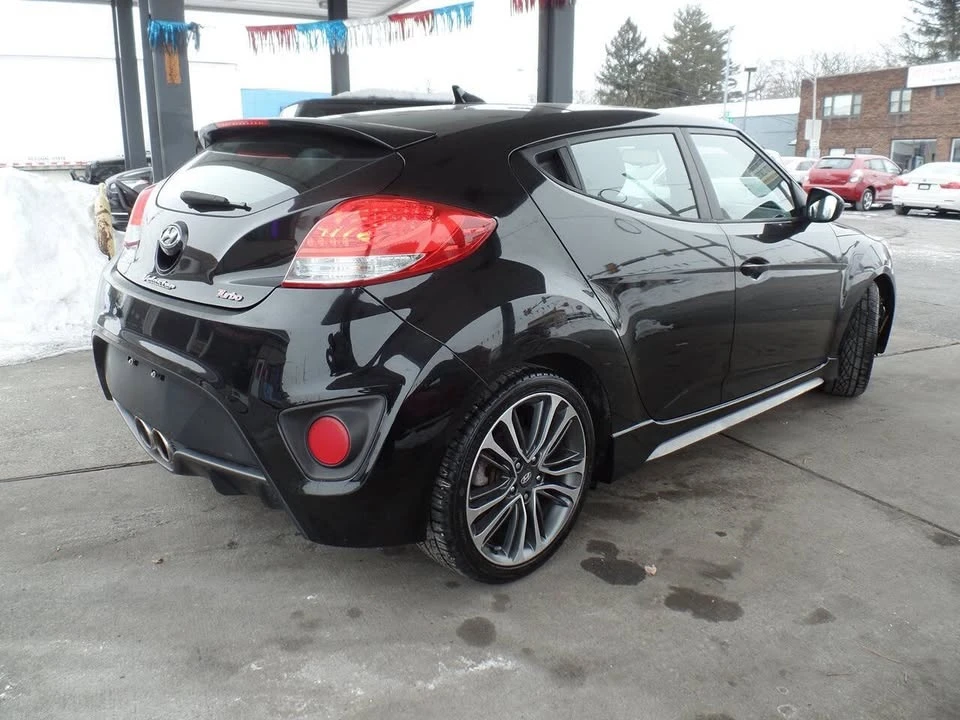 2016 Hyundai Veloster - Image 7 of 20