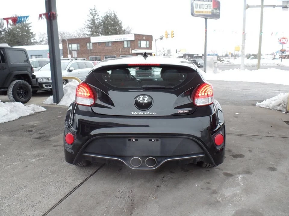2016 Hyundai Veloster - Image 6 of 20