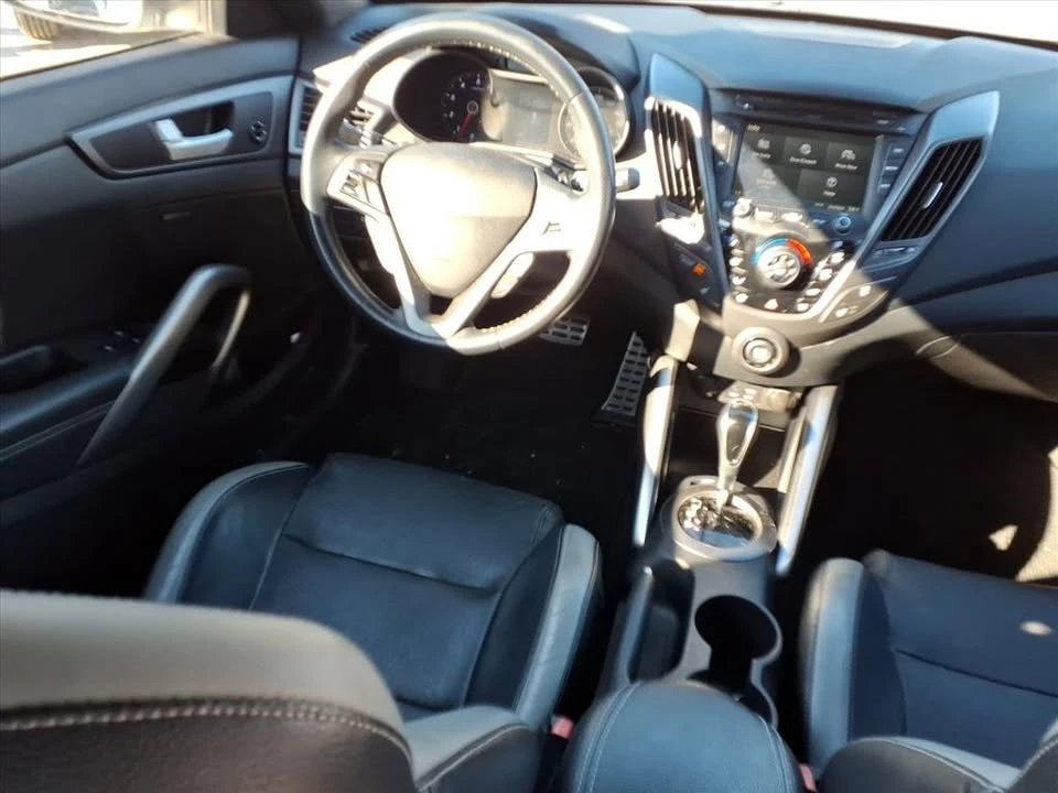 2016 Hyundai Veloster - Image 14 of 20