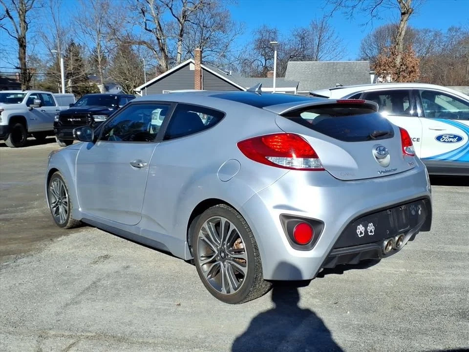 2016 Hyundai Veloster - Image 7 of 20