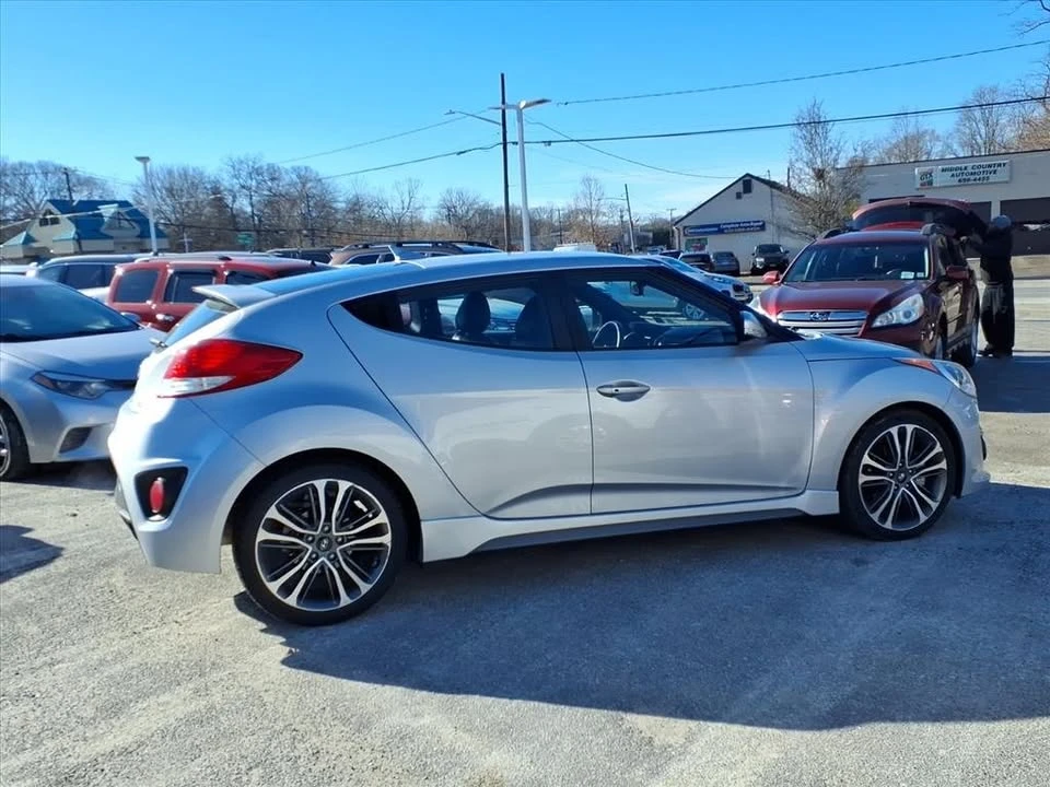 2016 Hyundai Veloster - Image 4 of 20