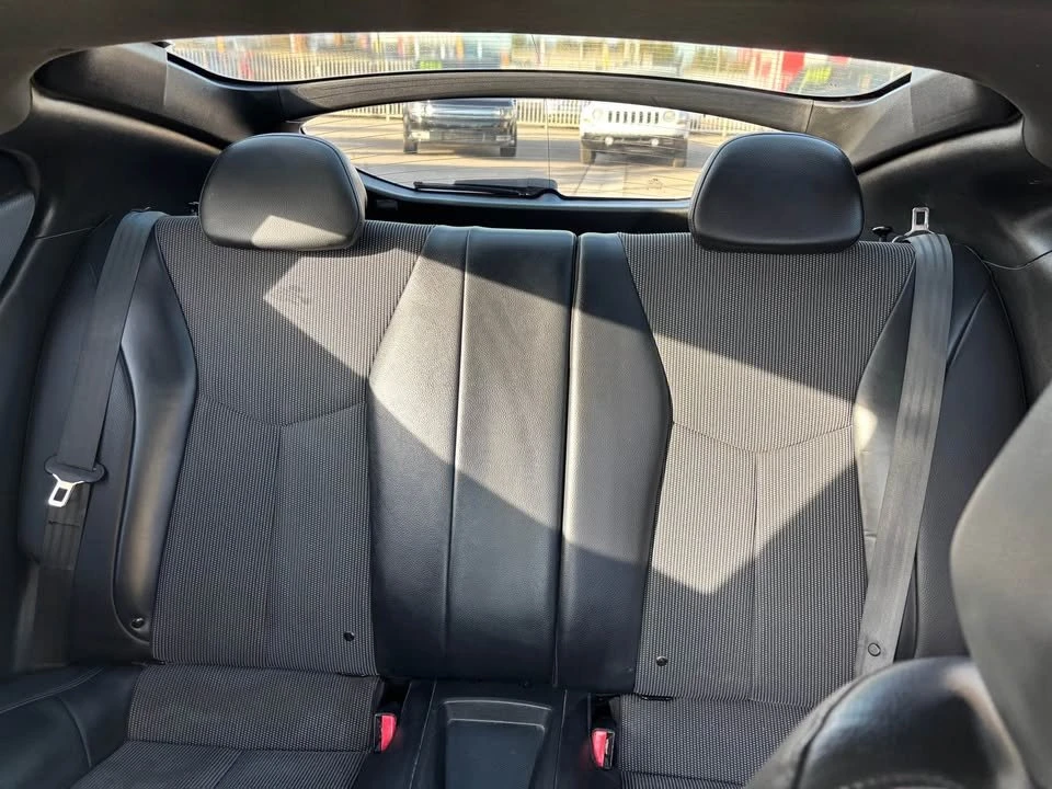 2016 Hyundai Veloster - Image 12 of 14