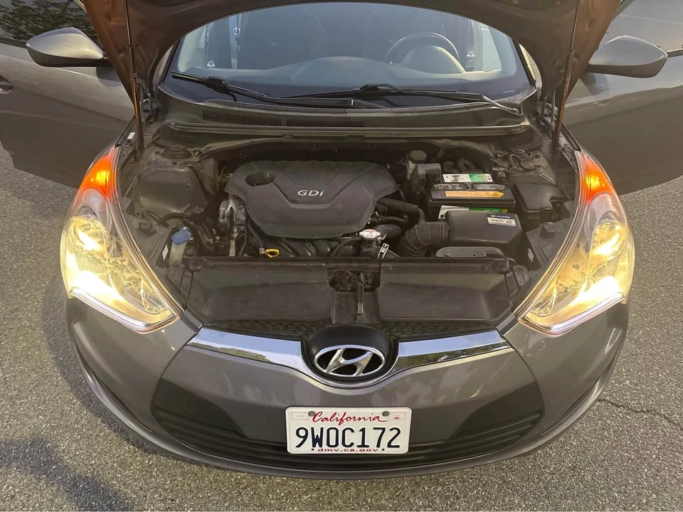 2016 Hyundai Veloster - Image 14 of 17