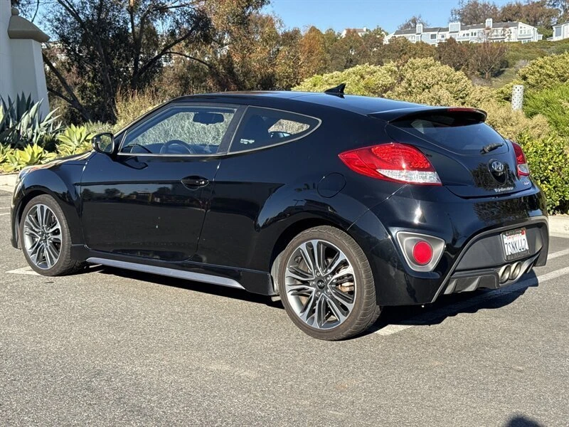 2016 Hyundai Veloster - Image 4 of 19