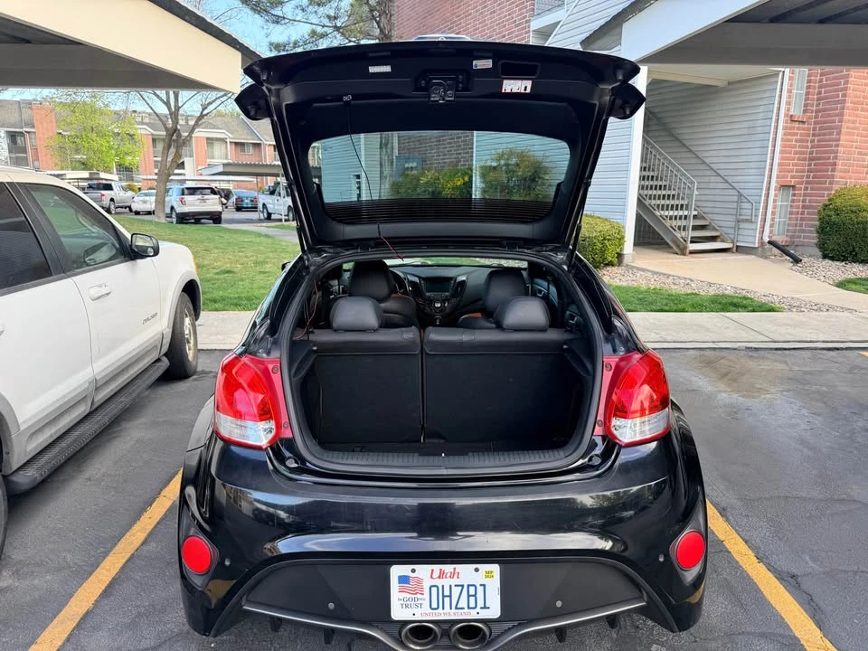 2016 Hyundai Veloster - Image 6 of 11