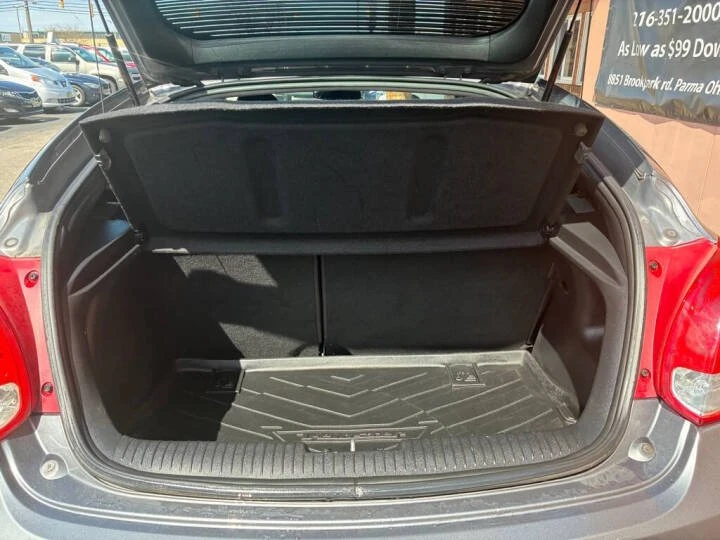 2016 Hyundai Veloster - Image 7 of 16