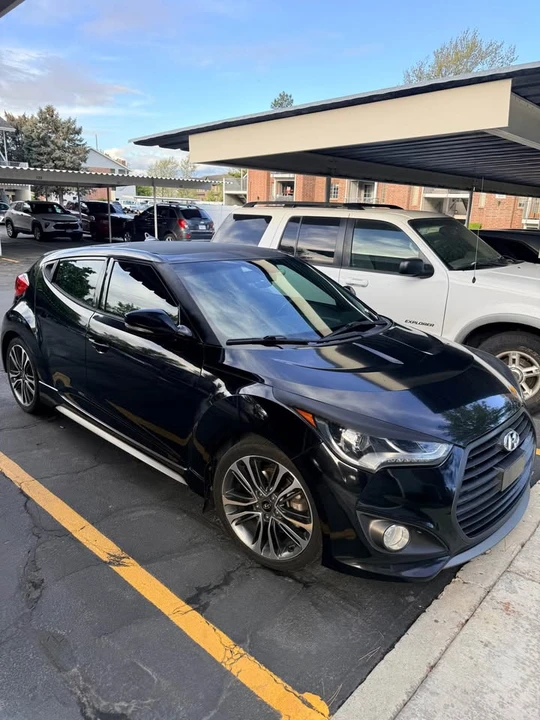 2016 Hyundai Veloster - Image 3 of 11