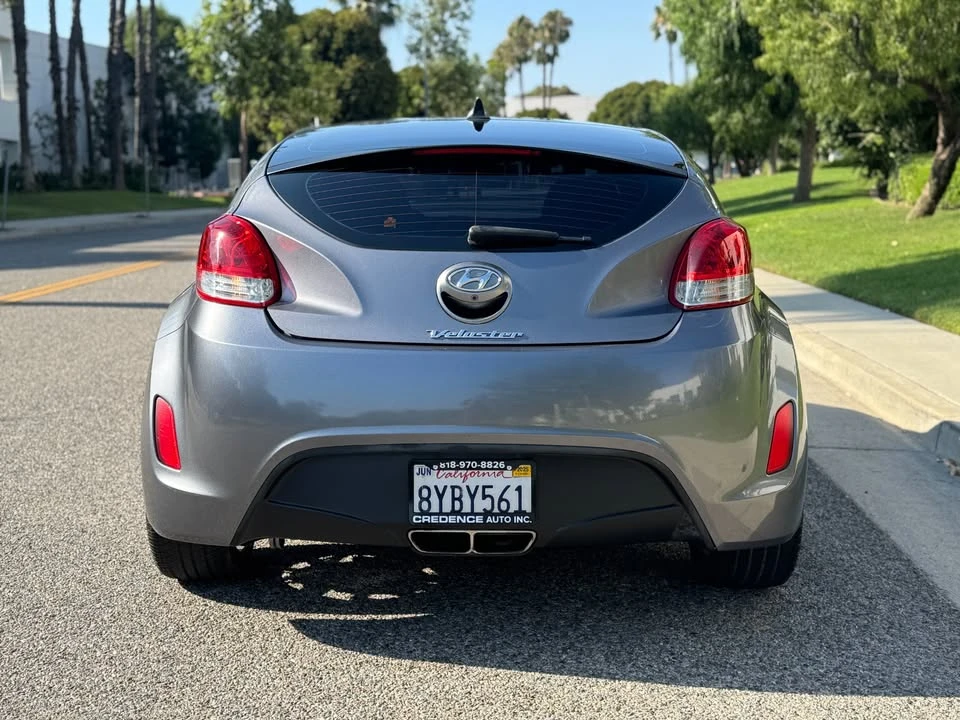 2016 Hyundai Veloster - Image 5 of 15