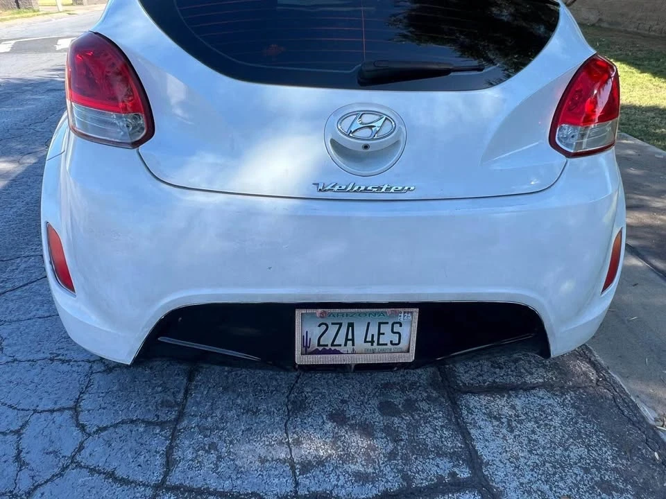 2016 Hyundai Veloster - Image 6 of 11