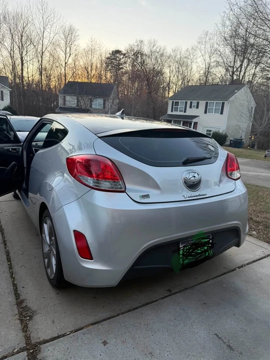 2016 Hyundai Veloster - Image 5 of 7