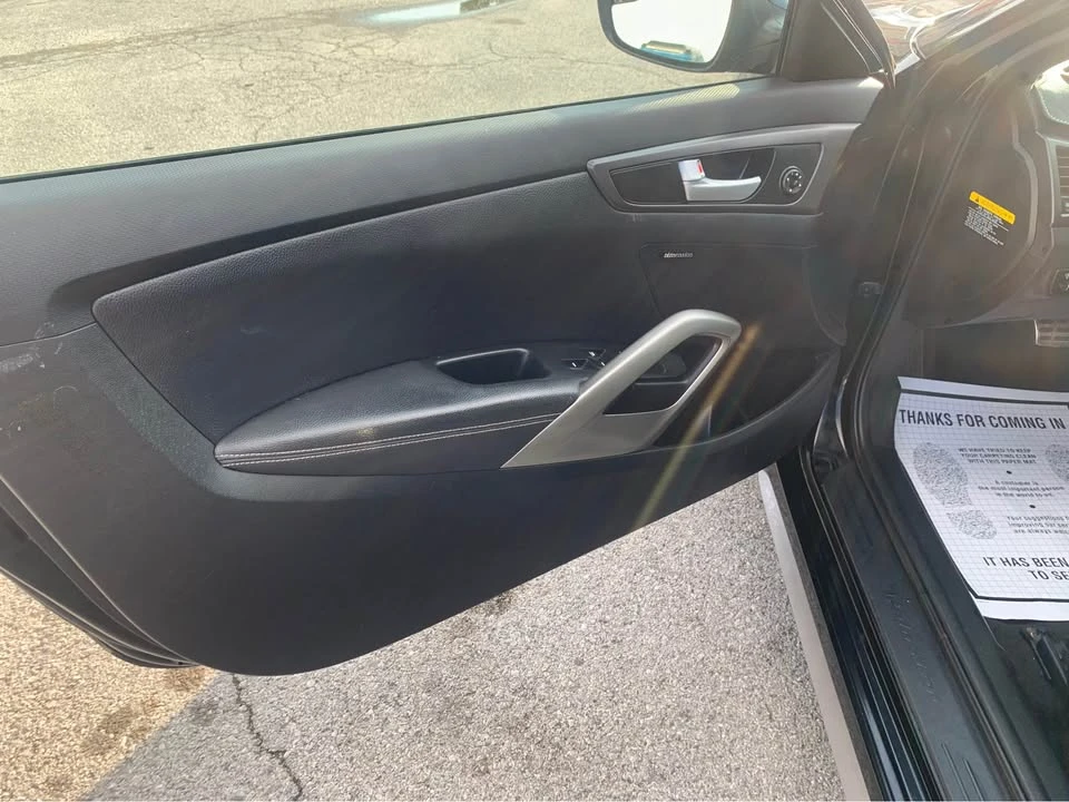 2016 Hyundai Veloster - Image 4 of 7