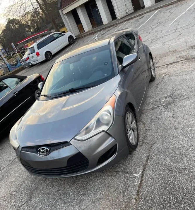 2016 Hyundai Veloster - Image 8 of 10