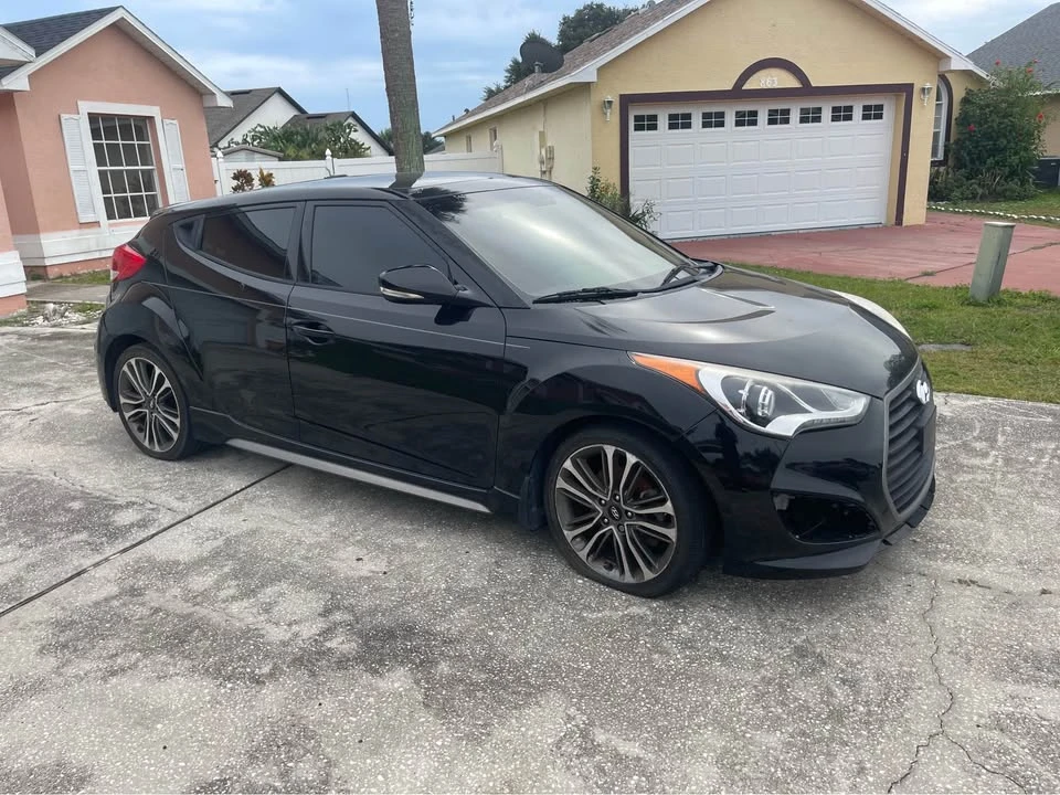 2016 Hyundai Veloster - Image 4 of 17