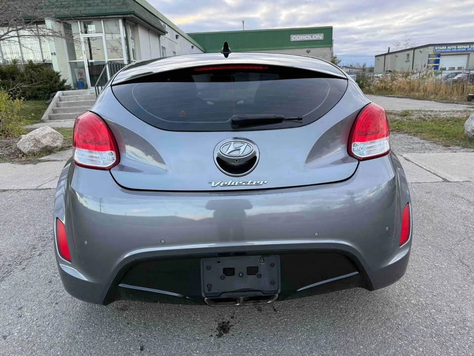 2016 Hyundai Veloster - Image 5 of 13