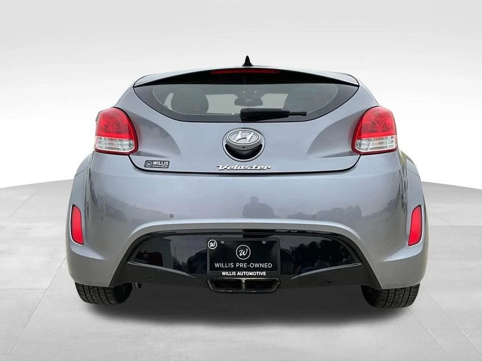 2016 Hyundai Veloster - Image 5 of 14