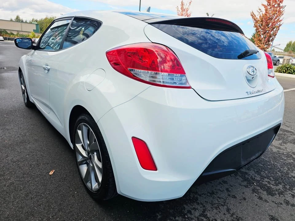 2016 Hyundai Veloster - Image 3 of 18