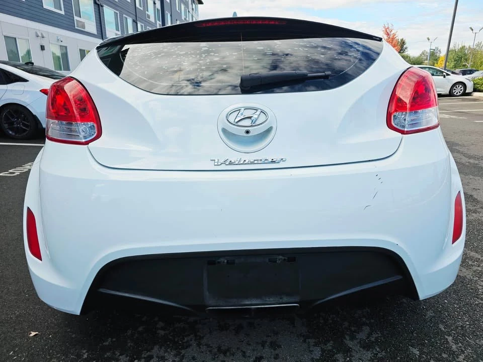 2016 Hyundai Veloster - Image 4 of 18