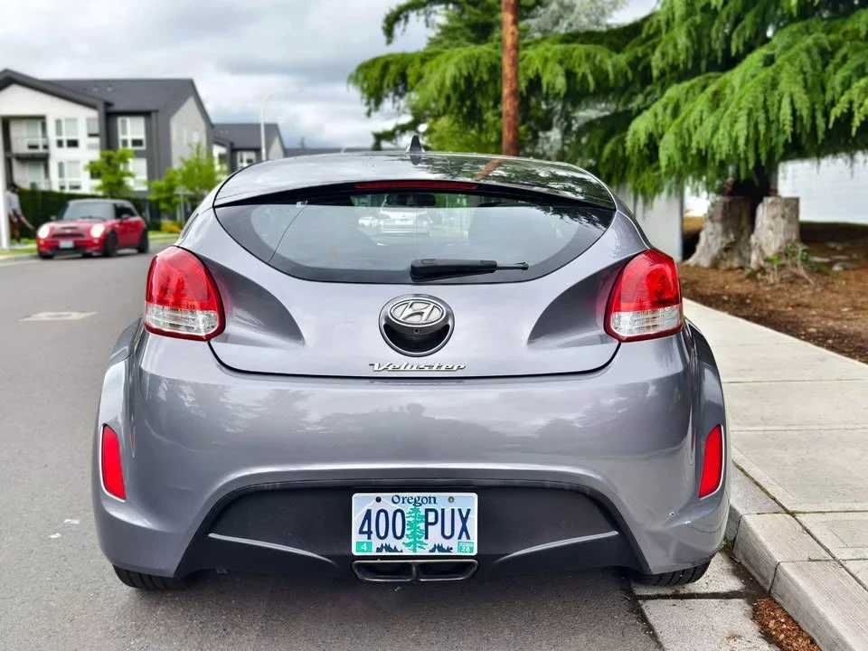 2016 Hyundai Veloster - Image 4 of 18