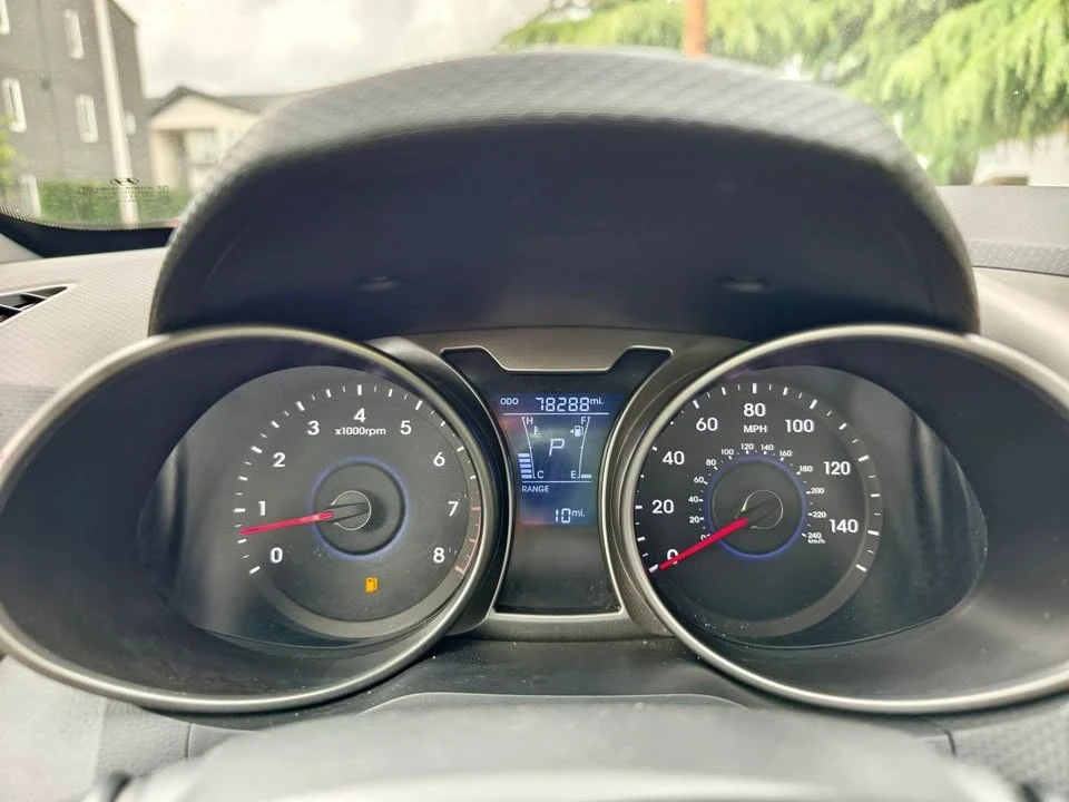 2016 Hyundai Veloster - Image 18 of 18