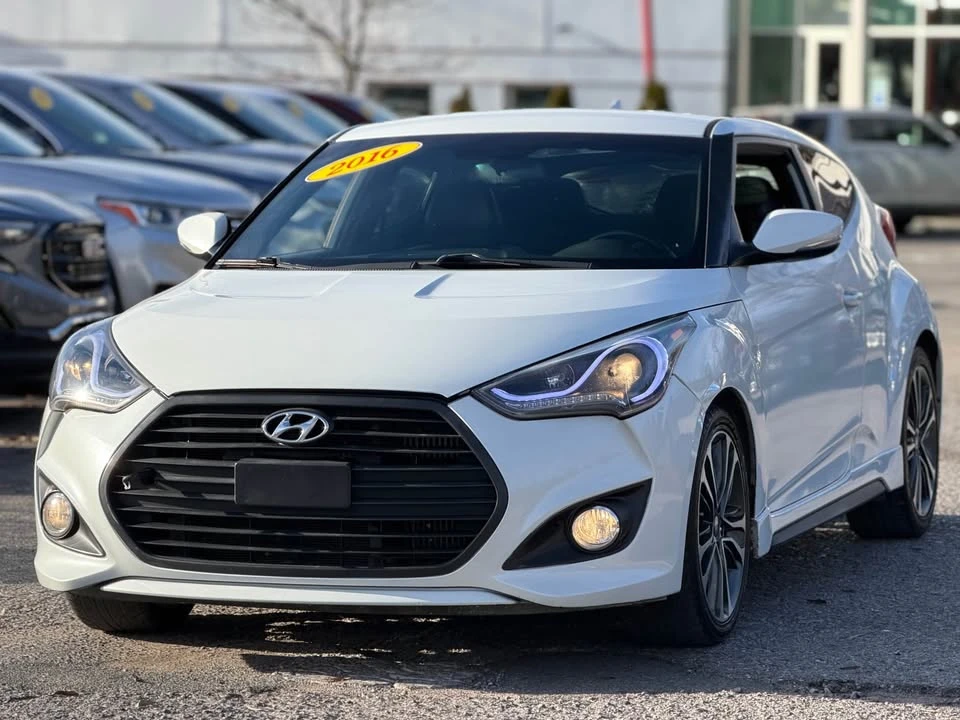 2016 Hyundai Veloster - Image 3 of 11