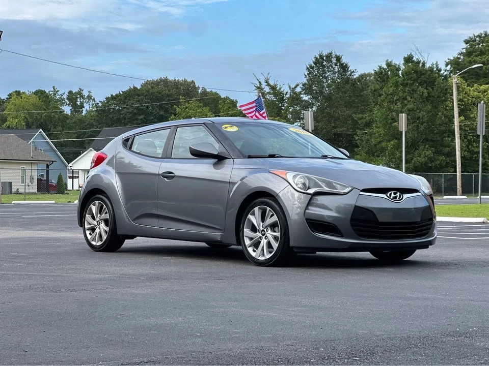 2016 Hyundai Veloster - Image 3 of 18